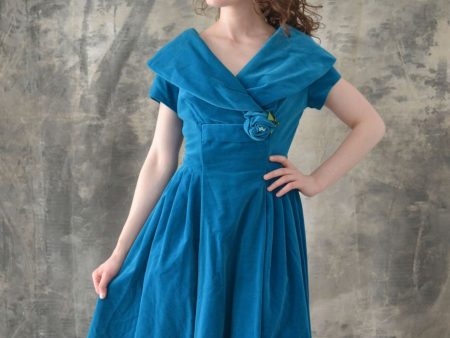 1950s Teal Velvet Dress Fashion